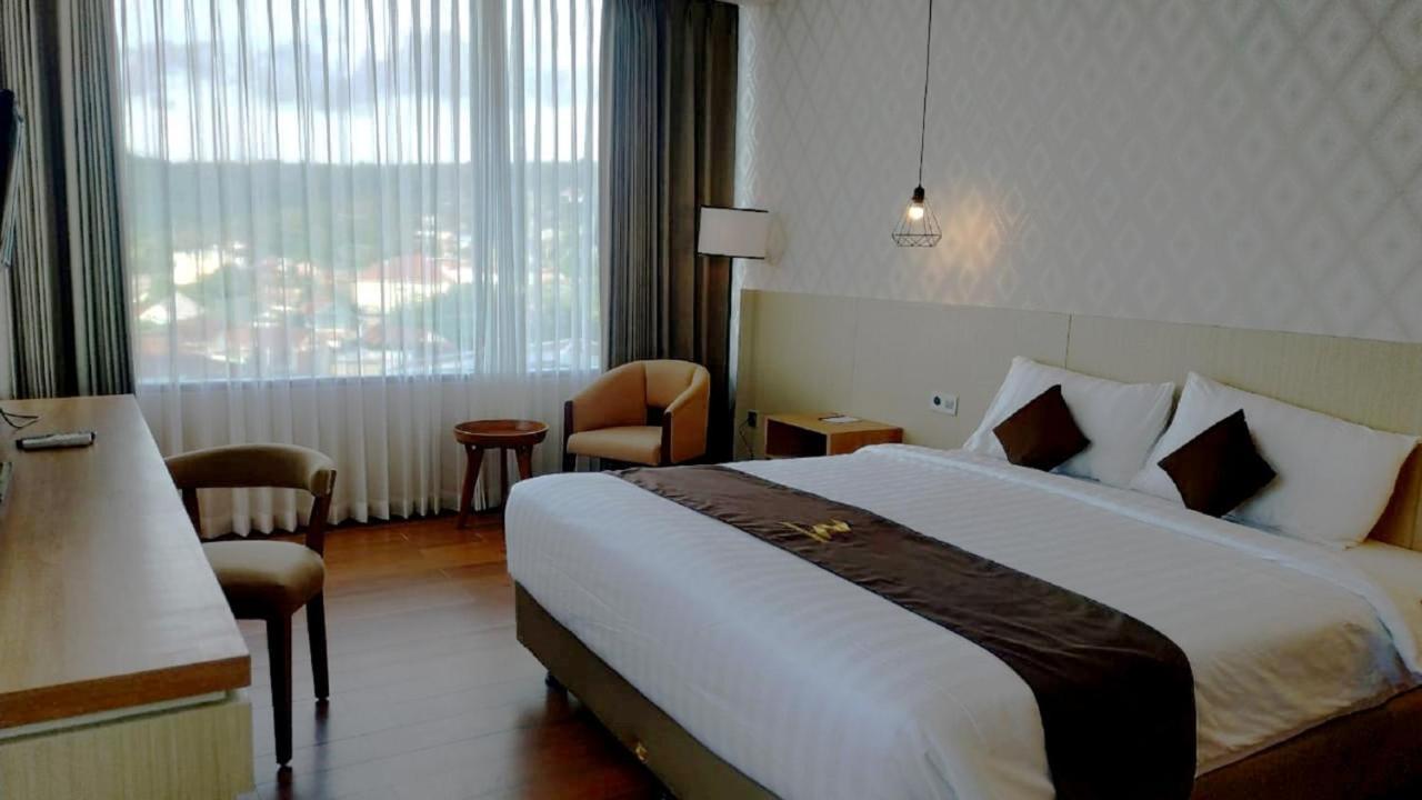 Zenith Premiere Hotel Baubau Dış mekan fotoğraf