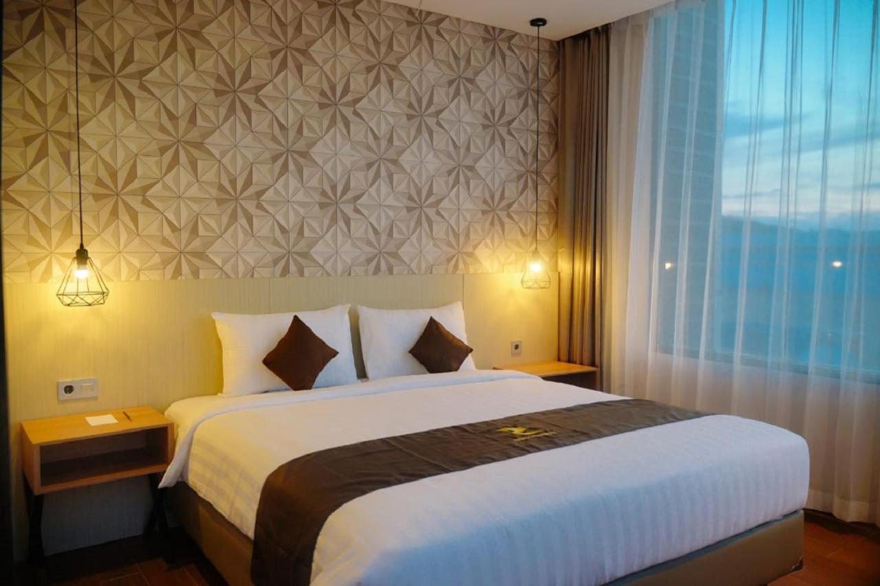 Zenith Premiere Hotel Baubau Dış mekan fotoğraf