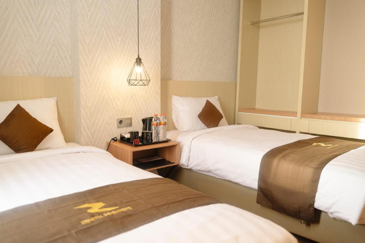 Zenith Premiere Hotel Baubau Dış mekan fotoğraf
